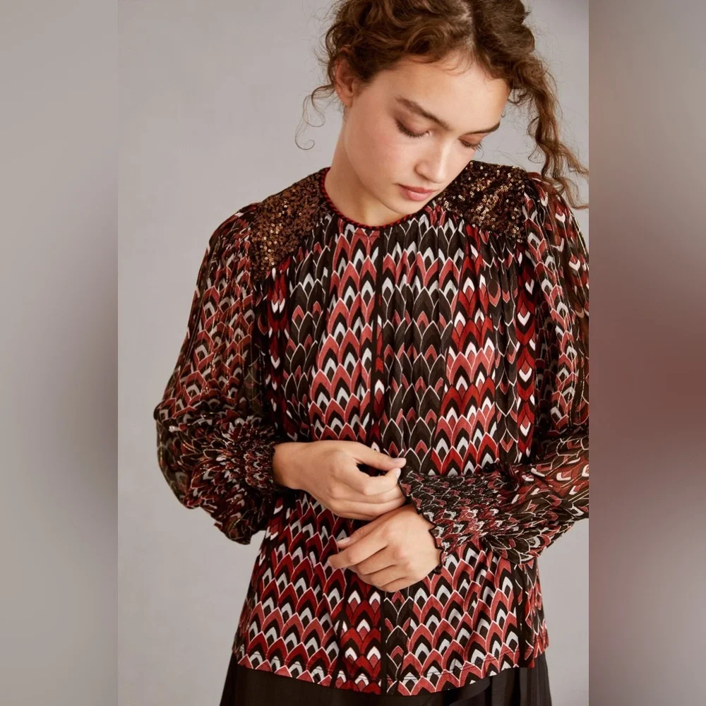 ✨ Anthropologie Sequin Embellished Blouse Sz SP - Picture 2 of 6